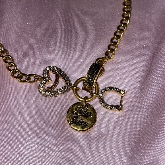 Gold Juicy Couture Charm choker necklace - Picture 3 of 4